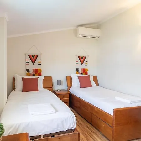 Aroeira Sunny - Heated Pool Extra Cost Amora