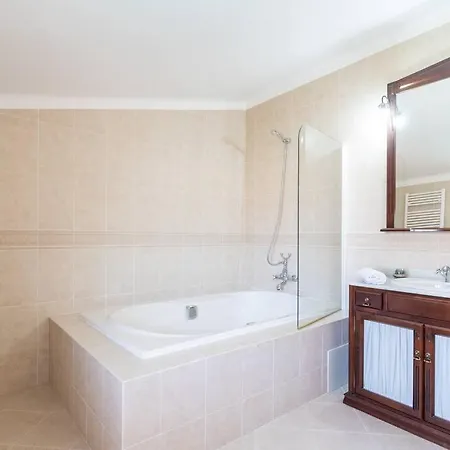 Aroeira Sunny - Heated Pool Extra Cost Amora