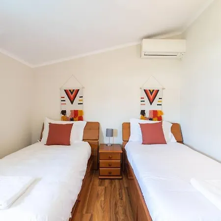 Aroeira Sunny - Heated Pool Extra Cost * Amora