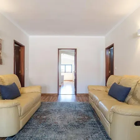 Tatil Evi Aroeira Sunny - Heated Pool Extra Cost *