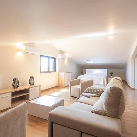 Tatil Evi Aroeira Sunny - Heated Pool Extra Cost