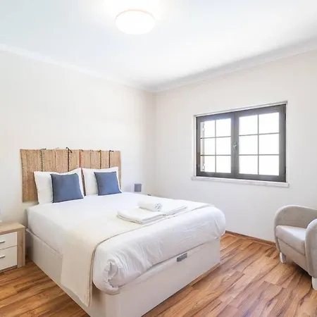 Tatil Evi Aroeira Sunny - Heated Pool Extra Cost