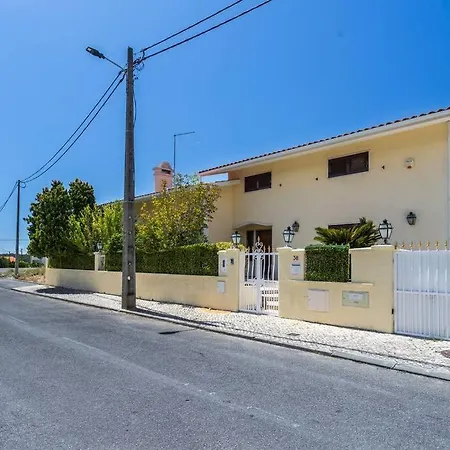 Tatil Evi Aroeira Sunny - Heated Pool Extra Cost *