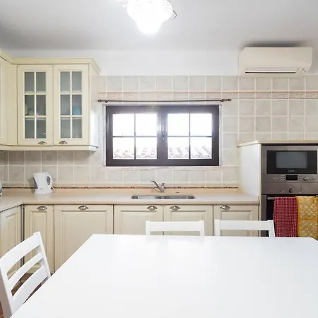 Aroeira Sunny - Heated Pool Extra Cost Amora