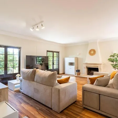 Aroeira Sunny - Heated Pool Extra Cost