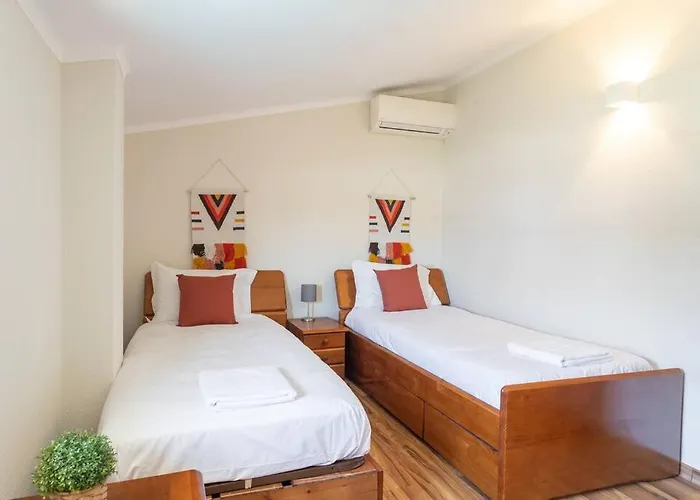 Aroeira Sunny - Heated Pool Extra Cost Amora