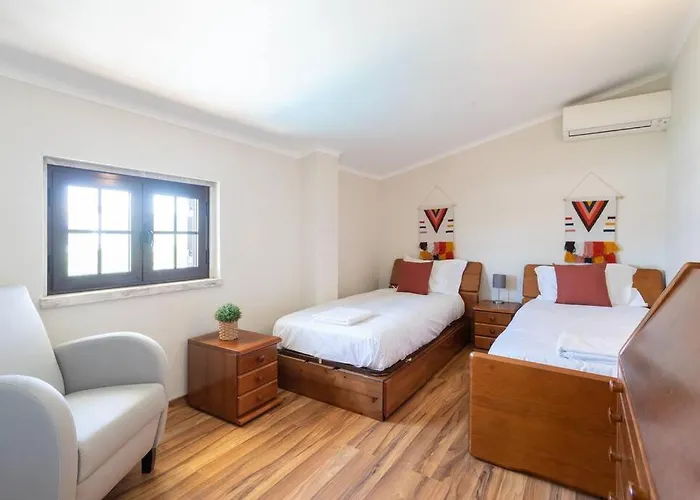 Aroeira Sunny - Heated Pool Extra Cost