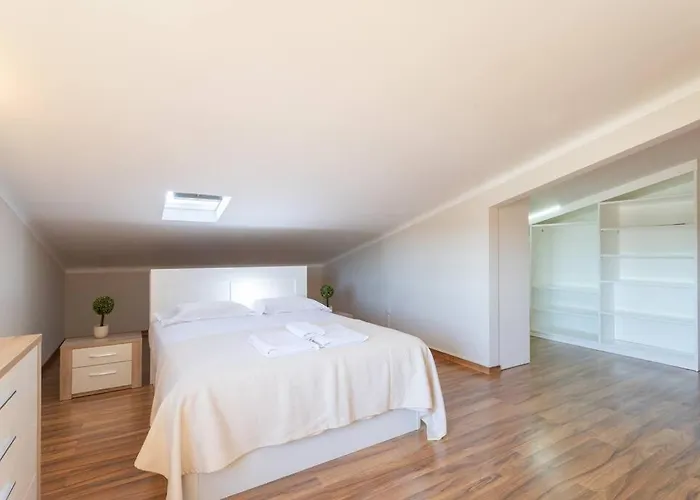 Aroeira Sunny - Heated Pool Extra Cost Amora